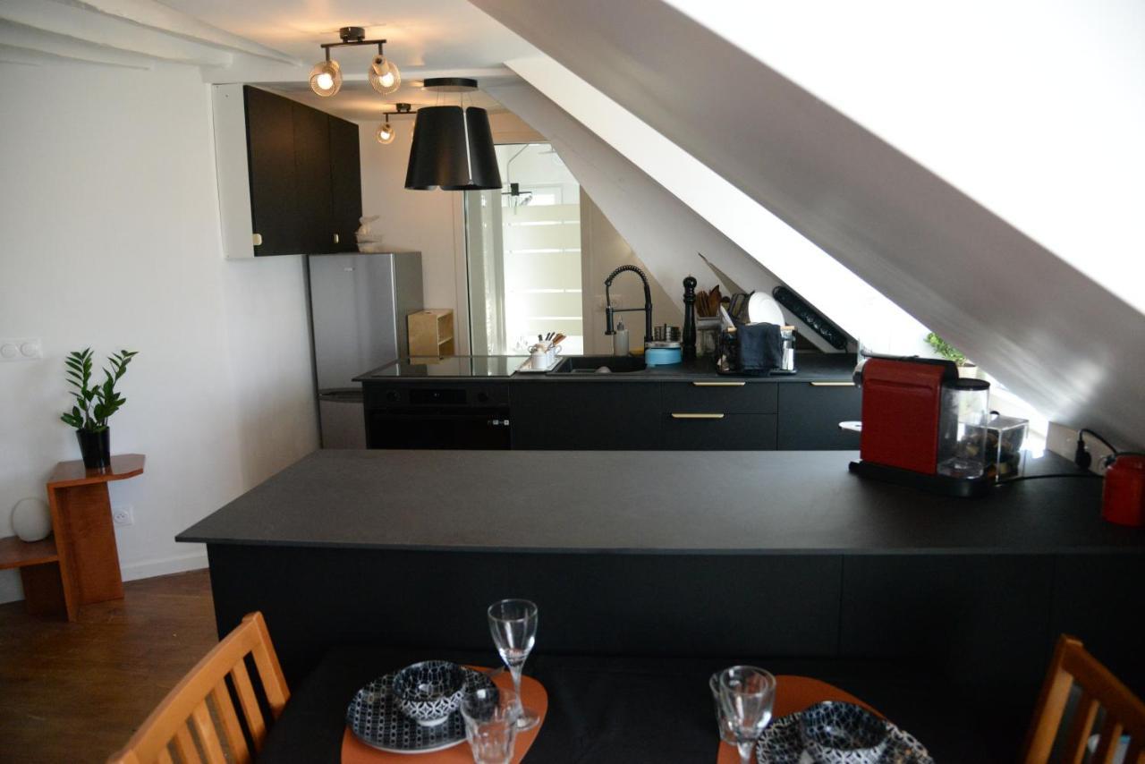 Martyrs Apartment Paris Exterior foto